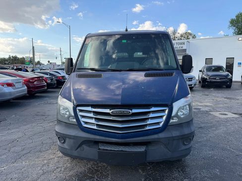 Used 2015 Freightliner Sprinter 2500 w/ Rear Window Package image 2