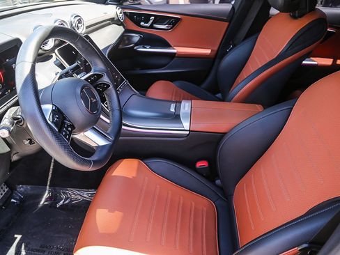 Used 2023 Mercedes-Benz C 300 Sedan image 17