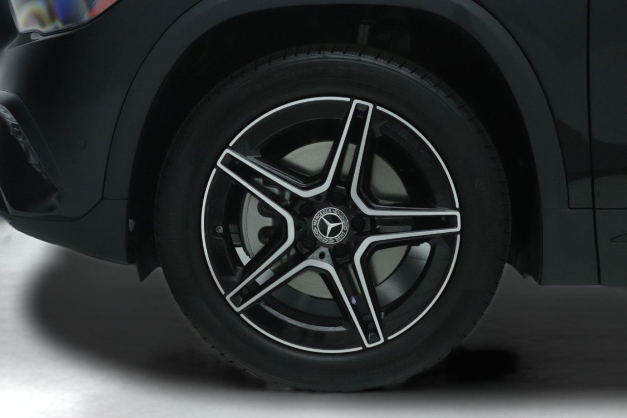 New 2026 Mercedes-Benz GLA 250 image 11
