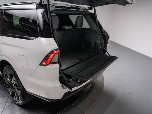 New 2026 Lincoln Navigator Black Label AWD/4WD image 35