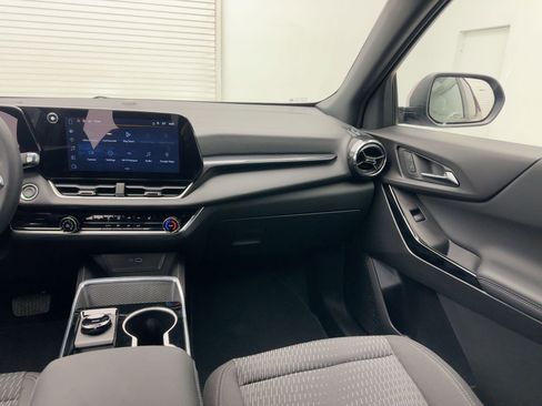 New 2026 Chevrolet Equinox LT image 27