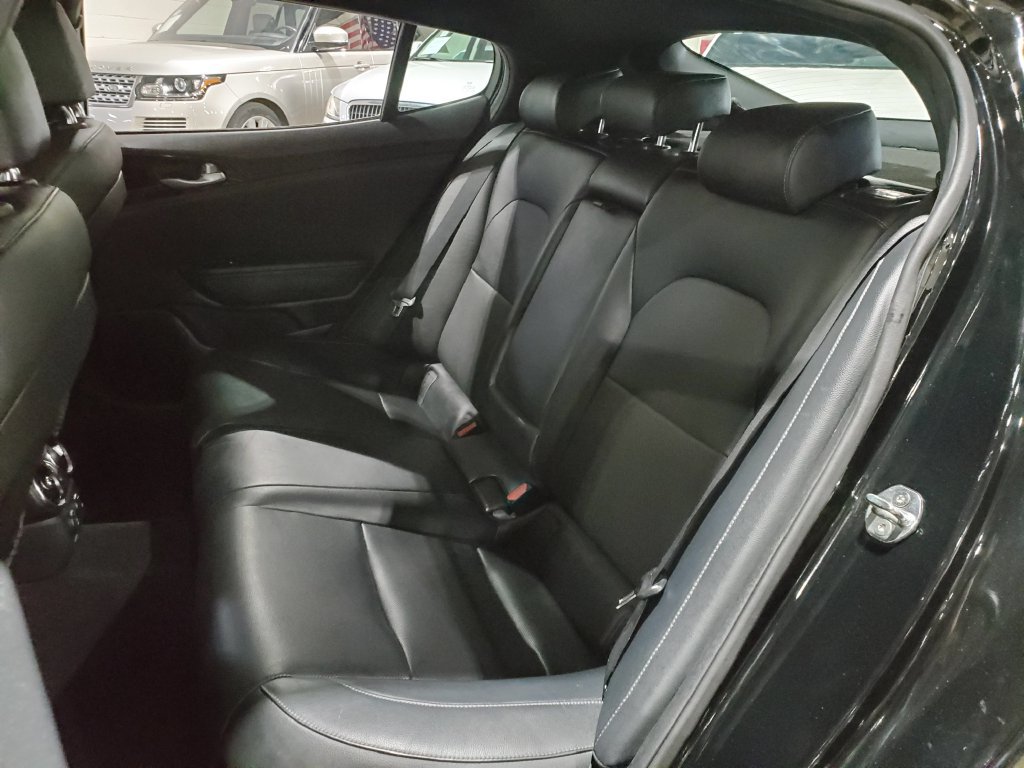 Used 2020 Kia Stinger GT-Line RWD image 20