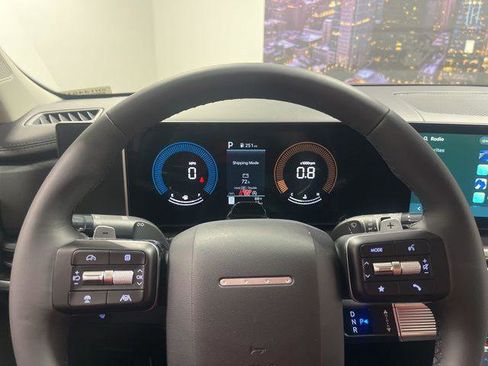 New 2025 Hyundai Santa Fe XRT image 11