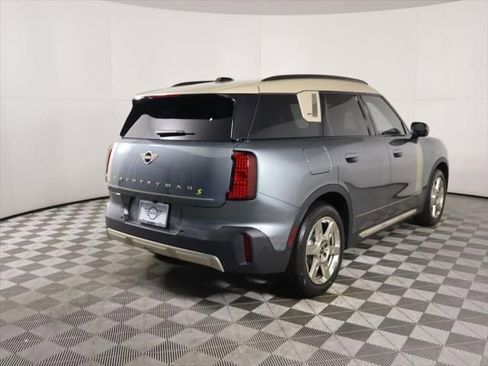 New 2025 MINI Cooper Countryman SE w/ Comfort Package Max image 5