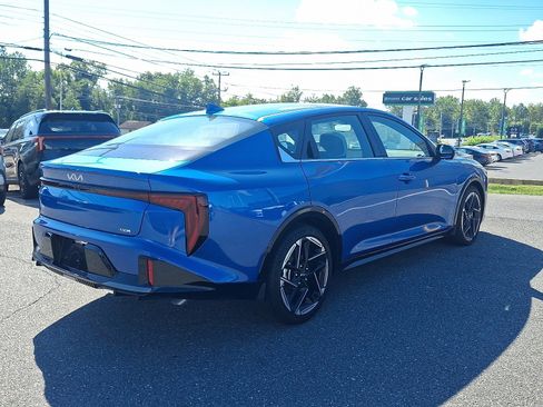 New 2025 Kia K4 GT-Line w/ GT-Line Premium Package image 3