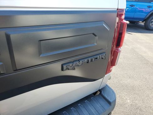 Used 2018 Ford F150 Raptor w/ Equipment Group 801A Mid AWD/4WD image 10