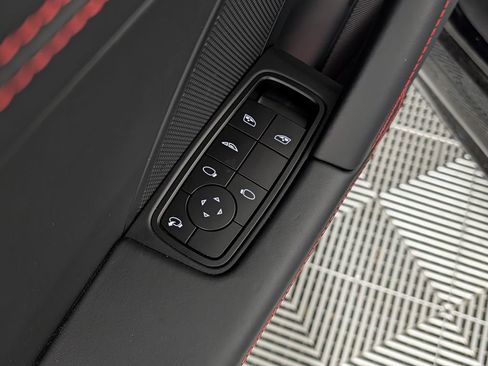 Certified 2026 Porsche 911 Carrera T RWD image 25