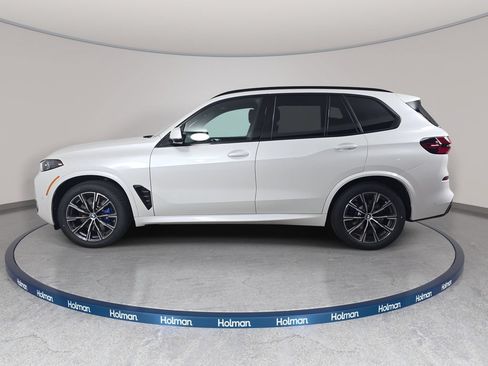 New 2026 BMW X5 xDrive40i w/ M Sport Package AWD/4WD image 8