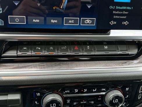 New 2026 Chevrolet Silverado 1500 LTZ w/ Technology Package AWD/4WD image 18