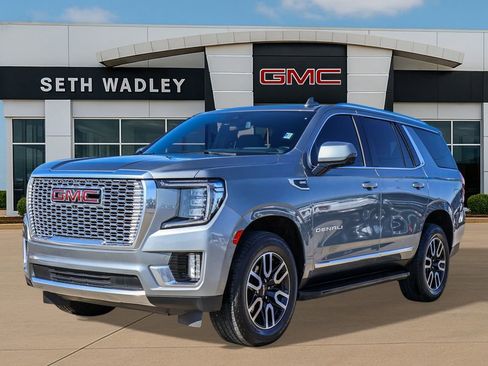 Used 2023 GMC Yukon Denali image 3