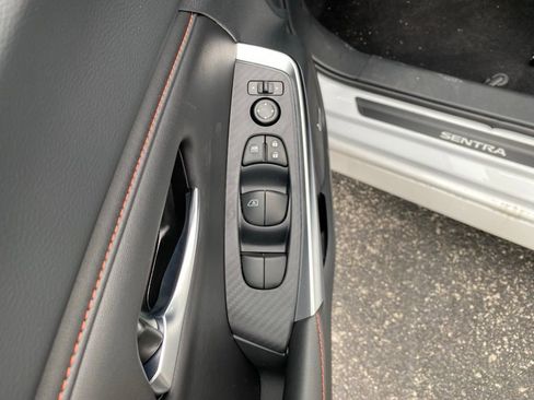 New 2025 Nissan Sentra SR w/ SR Premium Package image 13