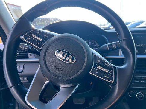 Used 2019 Kia Optima S w/ S Panoramic Sunroof Package image 14