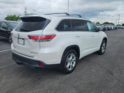 Used 2016 Toyota Highlander Limited AWD/4WD image 4
