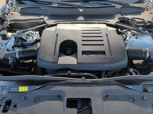 Used 2022 Land Rover Discovery S R-Dynamic AWD/4WD image 28