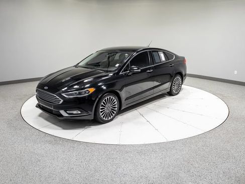 Used 2017 Ford Fusion SE w/ Fusion SE Technology Package AWD/4WD image 30
