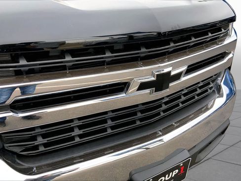 Used 2022 Chevrolet Silverado 1500 LT RWD image 30