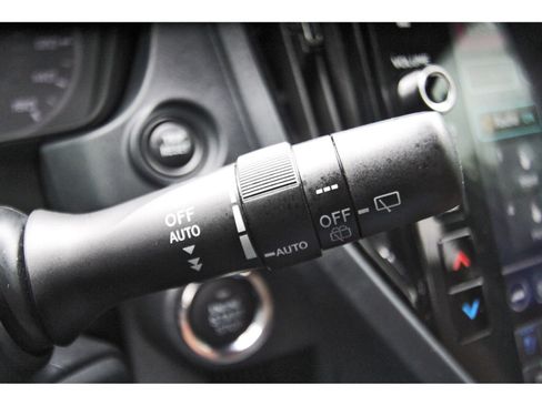 Used 2025 Subaru Forester Touring AWD/4WD image 18