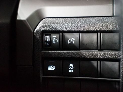 Certified 2024 Toyota Tacoma SR5 image 25