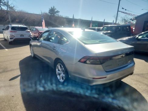 Used 2023 Honda Accord LX image 4