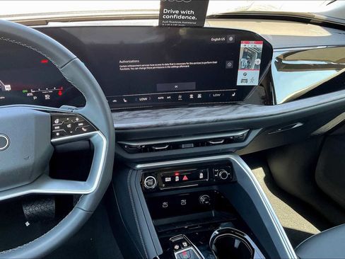 New 2025 Audi Q5 Premium w/ Convenience Package image 6