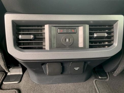 New 2024 Ford F250 Lariat w/ Lariat Ultimate Package image 32