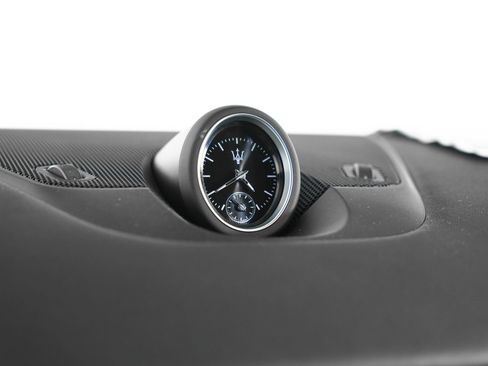 New 2024 Maserati Levante GT Ultima image 44