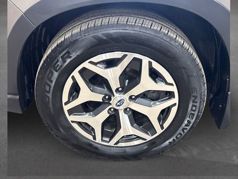 Used 2021 Subaru Forester Premium image 12