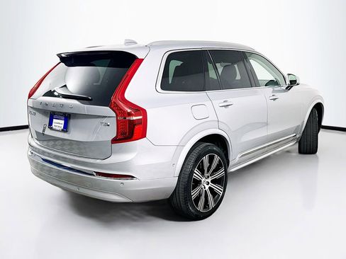Used 2025 Volvo XC90 T8 Plus w/ Protection Package Premier AWD/4WD image 7