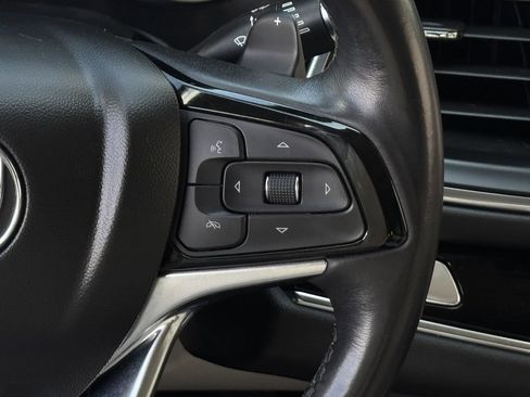 Used 2023 Buick Enclave Avenir FWD image 16
