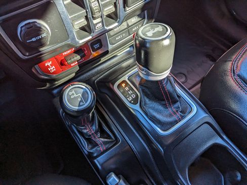 Used 2020 Jeep Wrangler Unlimited Rubicon image 26