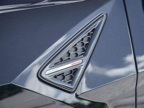 Used 2024 Lamborghini Urus S AWD/4WD image 92