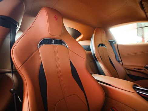 Certified 2025 Ferrari 12Cilindri RWD image 47