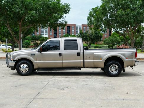 Used 2003 Ford F350 XLT RWD image 11