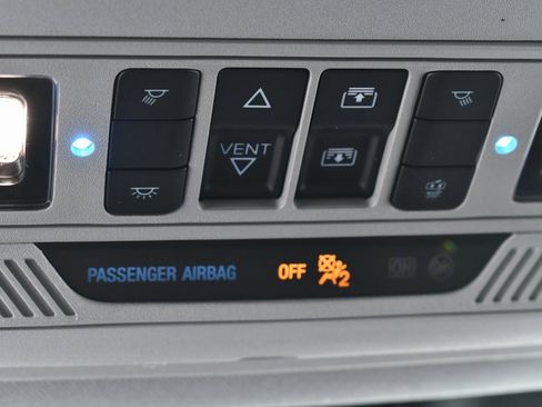 Used 2023 Ford Explorer Limited w/ Limited Technology Package image 37