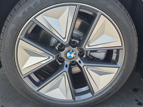 New 2026 BMW i4 eDrive40 w/ Parking Assistance Package RWD image 13