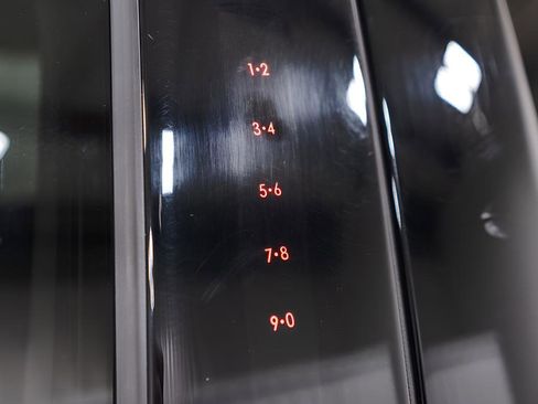 Used 2022 Ford Explorer Limited w/ Class IV Trailer Tow Package image 48