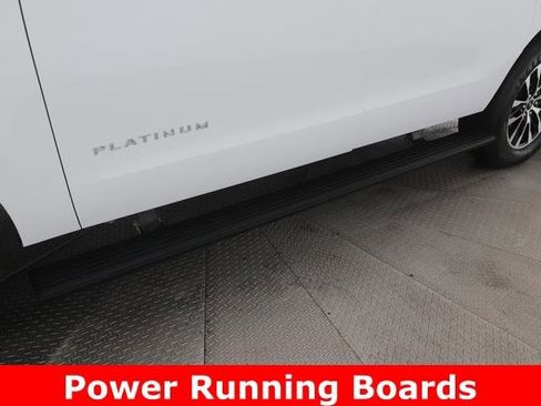 Used 2025 Ford Expedition Max Platinum image 16