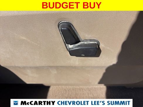 Used 2012 Chrysler Town & Country Limited w/ Luxury Group image 30