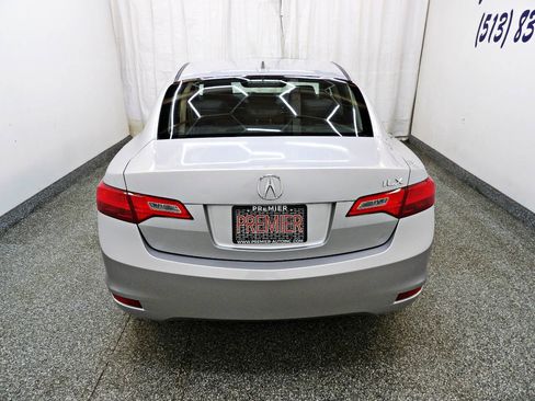 Used 2015 Acura ILX FWD image 5