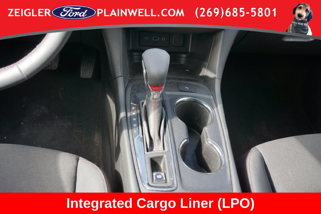 Used 2023 Chevrolet Equinox RS w/ LPO, Floor Liner Package FWD image 16