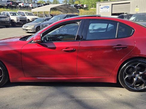 Used 2018 Alfa Romeo Giulia Ti Sport w/ Quick Order Package 22U Sport image 11