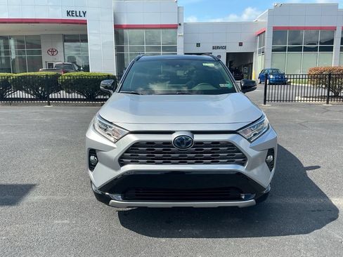 Used 2020 Toyota RAV4 XSE w/ All Weather Liner Package AWD/4WD image 2