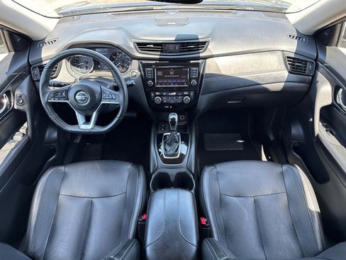 Used 2019 Nissan Rogue SL image 19