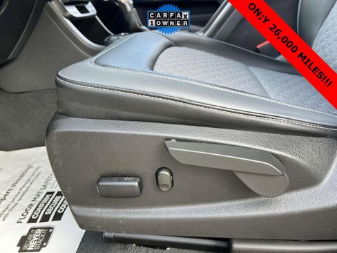 Used 2022 Chevrolet Colorado Z71 image 21