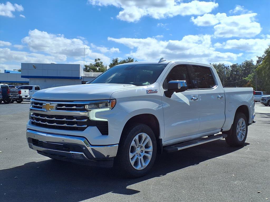 Certified 2023 Chevrolet Silverado 1500 LTZ AWD/4WD image 28