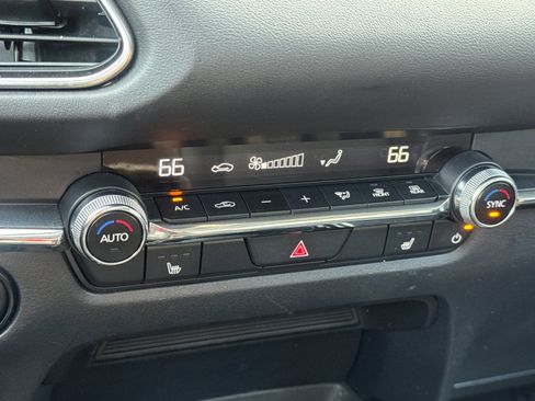 Used 2024 MAZDA CX-30 AWD 2.5 S w/ Premium Package image 20