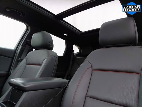 Certified 2024 Chevrolet Blazer RS w/ Driver Confidence II Package image 9