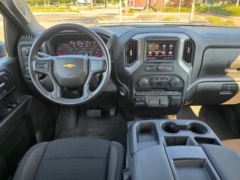 Certified 2024 Chevrolet Silverado 2500 Custom w/ Custom Value Package image 26