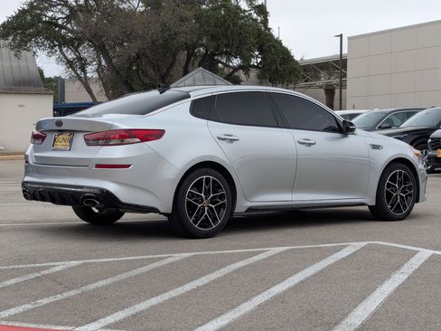 Used 2020 Kia Optima SE image 4