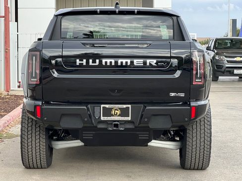 New 2025 GMC Hummer EV 3X image 5